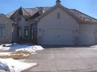 17515 Douglas St, Omaha, NE 68118
