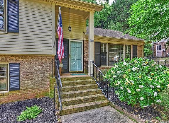2nd image of 8126 Cliffside Dr #11