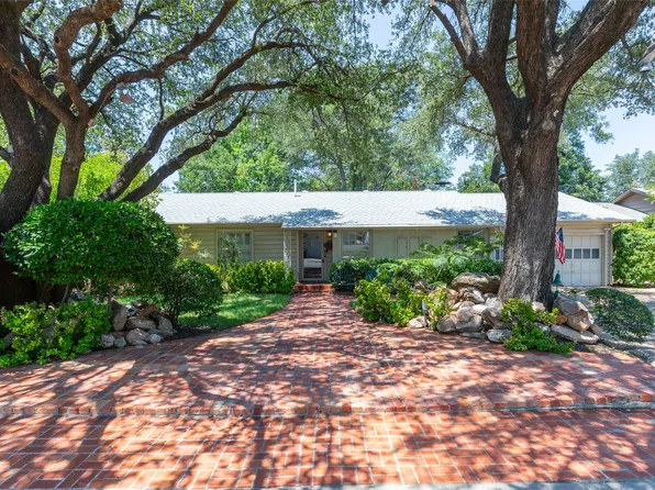 1334 Santos St, Abilene, TX 79605