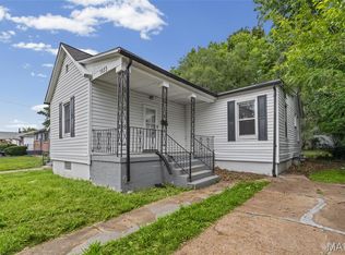 7033 Julian Ave, Saint Louis, MO 63130