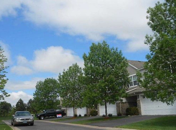2nd image of 9667 Linden Ln N