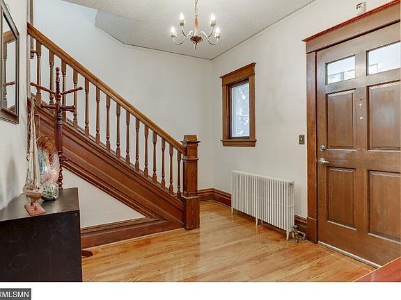 3rd image of 800 Aurora Ave