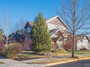 1485 NW Hemlock Ave, Redmond, OR 97756