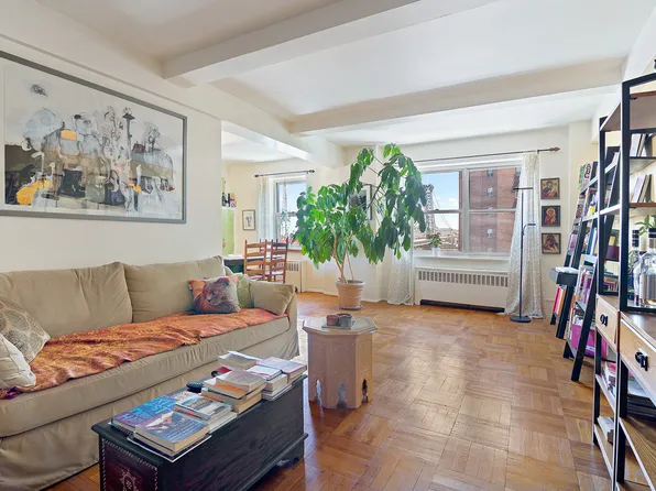 550 Grand Street image 1 of 8