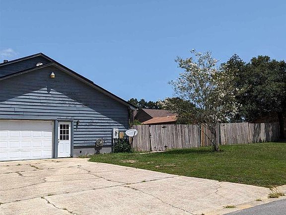4th image of 4738 Pebble Creek Dr