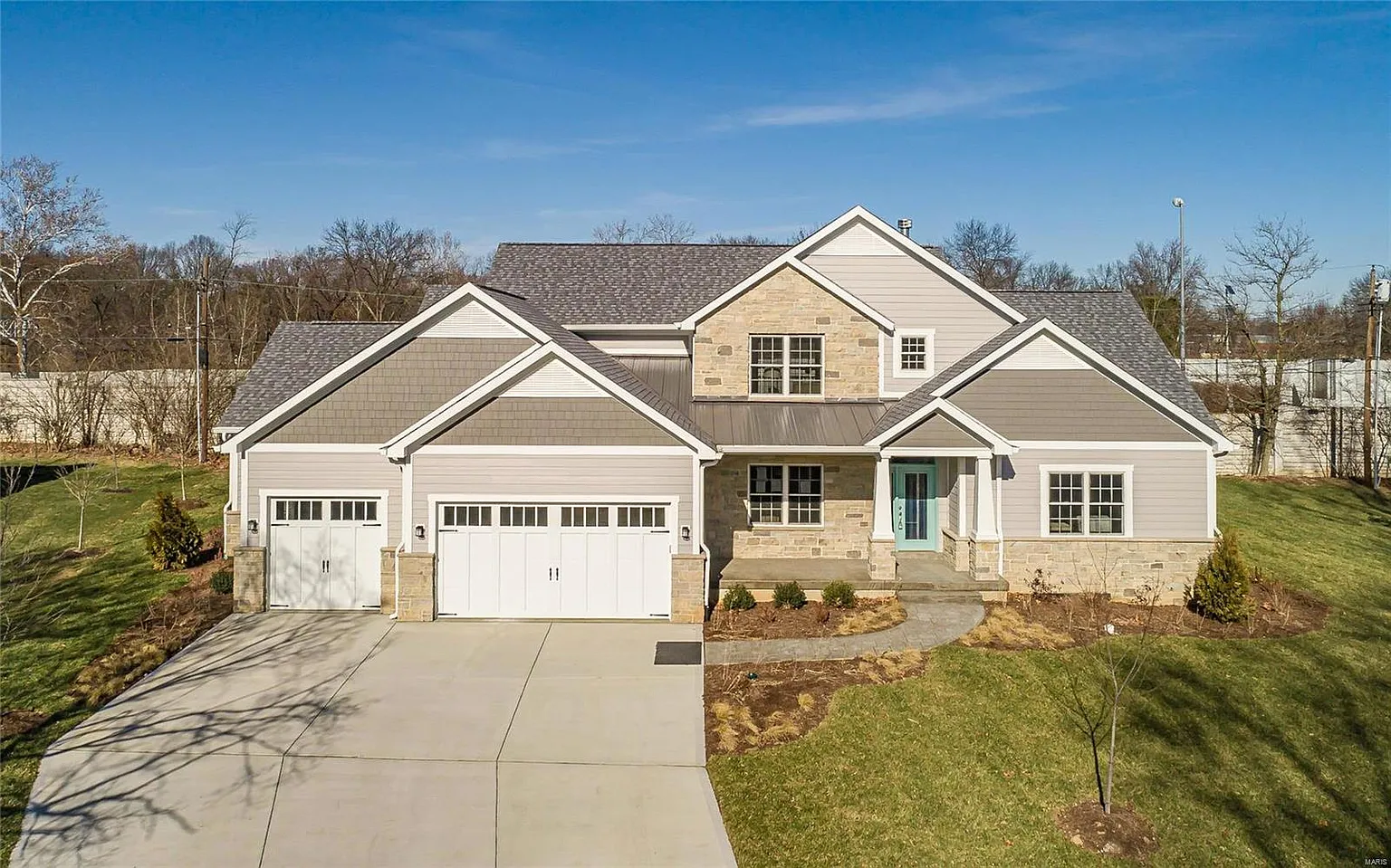 10111 Fieldcrest Ln photo 1