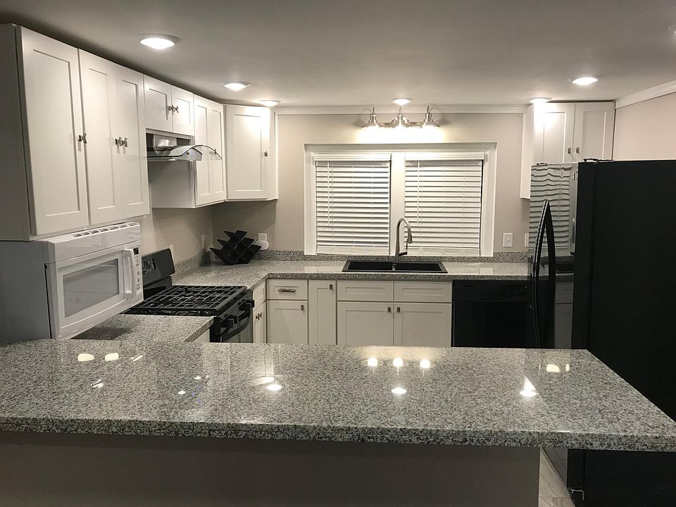 1st image of 1507 Garland Dr