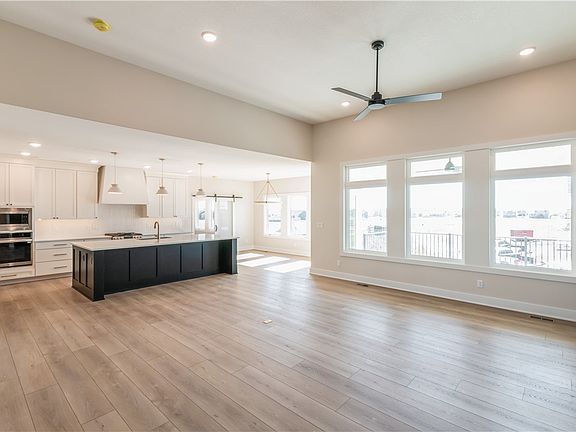 3rd image of 2702 NW Linwood Ct