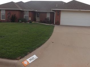 3025 White Tail Dr, Altus, OK 73521