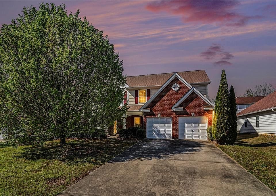 1st image of 3177 Broadleaf Ave