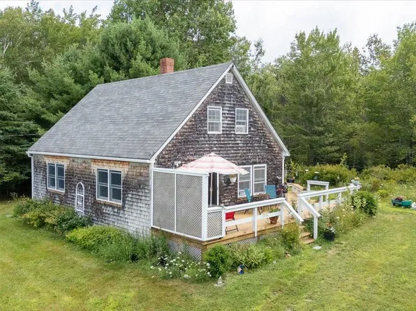 1123 Meadow Pond Road, Islesboro, ME 04848