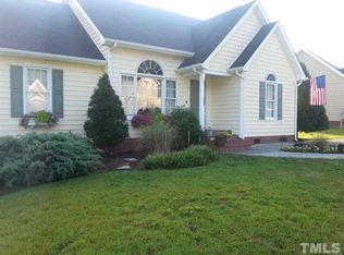 1581 Rogers Pointe Ln, Creedmoor, NC 27522