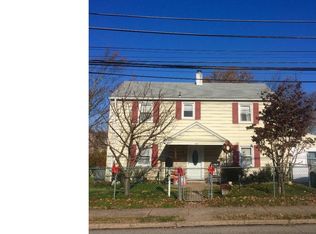 2421 Woodland Rd, Roslyn, PA 19001