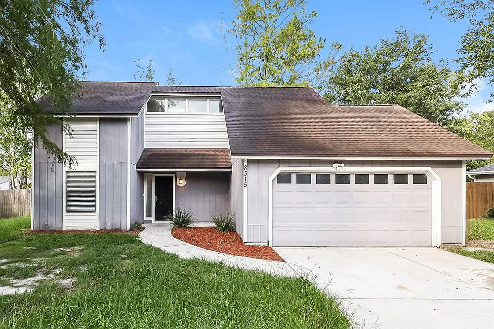 3 bed, 2.0 bath, 1341 sqft, $1,895 — Photo 1