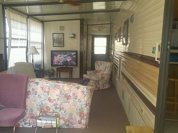 4th image of 10401 Judy Creek Dr