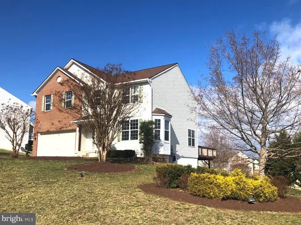 70 Five Forks Dr, Harpers Ferry, WV 25425