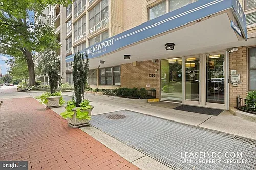 1260 21st St NW Photo 1