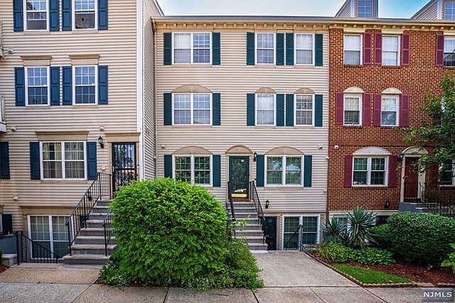 18 Colgate Dr #6C2X, Newark, NJ 07103 | MLS #23034461 | Zillow