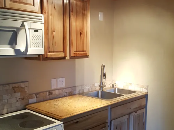 300 W Jefferson Ave, Hayden, CO 81639