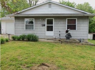 605 Dewey Ave, Washington, IN 47501