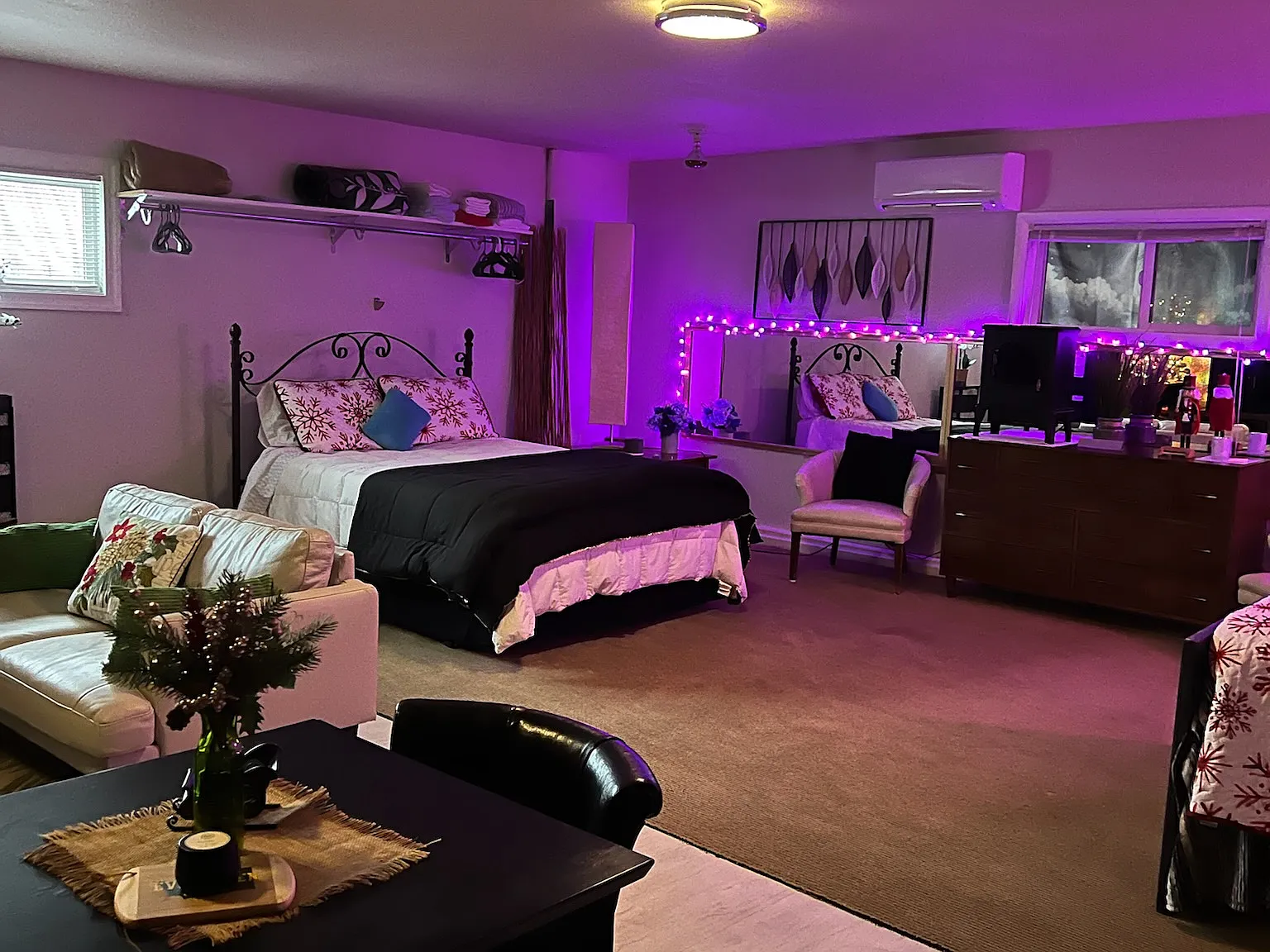 Studio, 1000 sqft, $1,600 — Photo 3