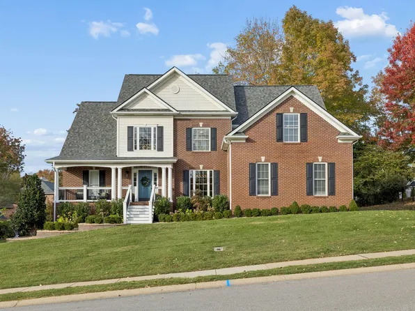 813 Brooke Valley Trce, Clarksville, TN 37043