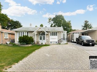 394 Paliser Cres N, Richmond Hill, ON L4C 1R6