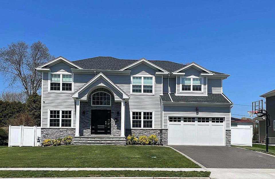 1st image of 80 Orange Dr