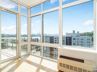 1807 Hudson Park #1807, Edgewater, NJ 07020