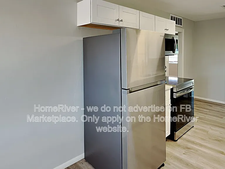 3623 W Luke Ave — Photo 7
