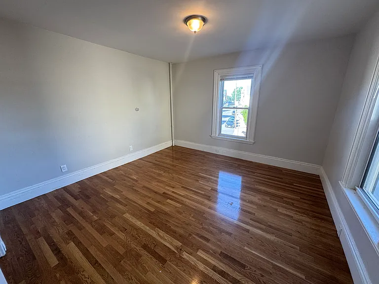 7 Balcomb St #1 — Photo 5
