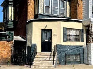 Bright Strawberry Mansion Apartment Close to Fairmont Park, Philadelphia, PA 19121