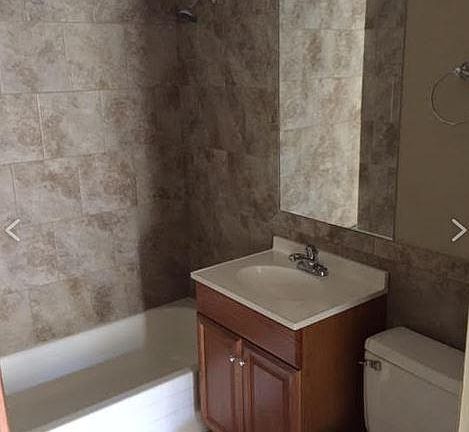 3rd image of 509 SE Douglas St APT B