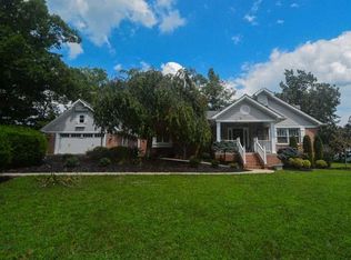 1447 Hickory Point Dr, Monticello, KY 42633