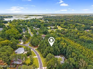 135 Hydrangea Ln, Hampstead, NC 28443