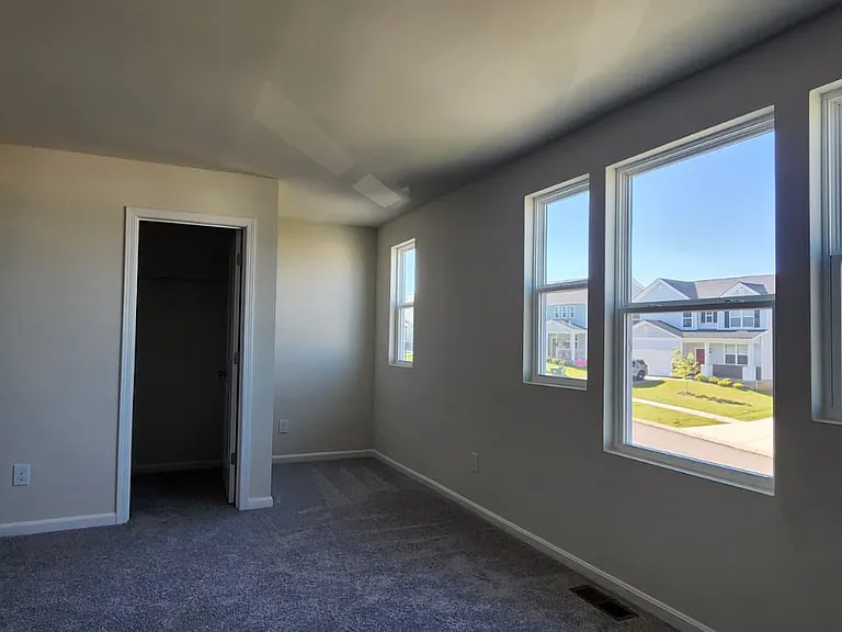 3003 Aiken Back Ln — Photo 3
