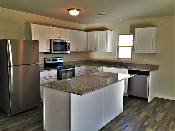 3rd image of 2388 N Greenbrier Ln