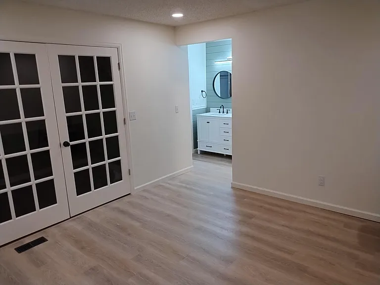 314 Eagle Ct — Photo 5