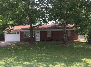 701 Winchester Dr, Waldron, AR 72958