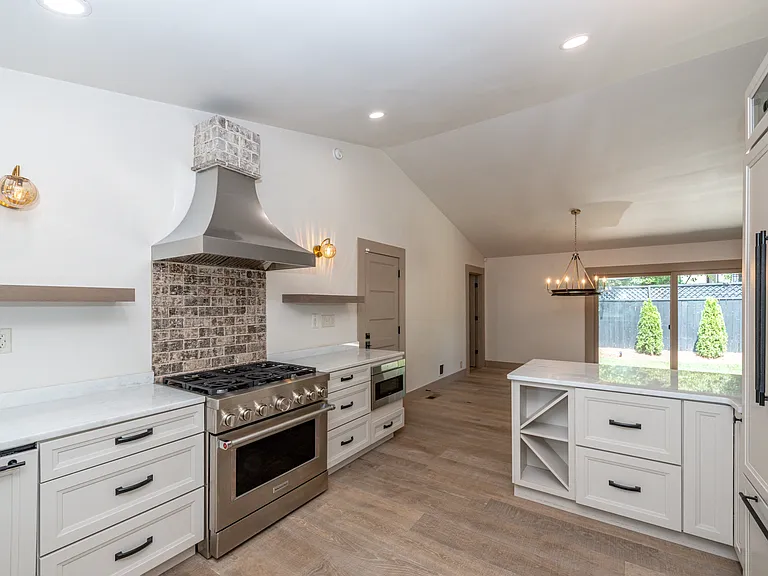 626 Copperfield Dr — Photo 9