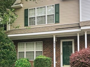7972 Shadow Oak Dr, North Charleston, SC 29406