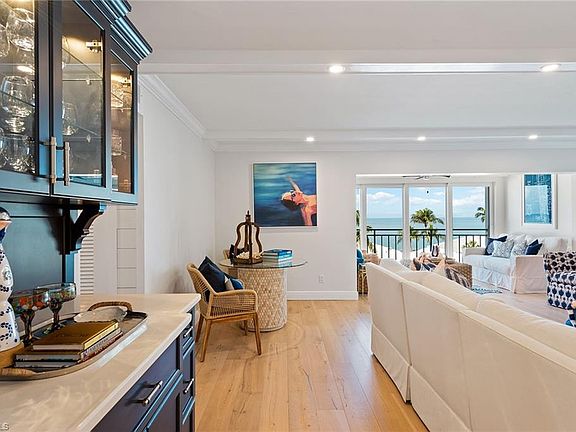 4th image of 2401 Gulf Shore BLVD N #51