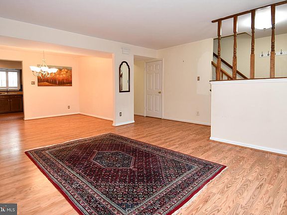 5th image of 3815 Lansdale Ct Unit 73-11