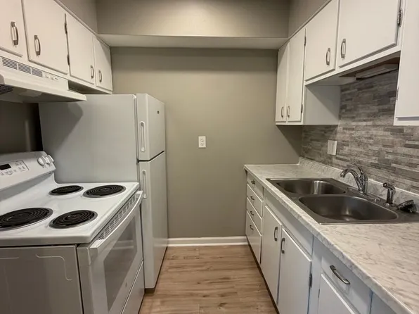 904 Georgian Drive, 904 Georgian Dr APT K, Danville, IL 61832