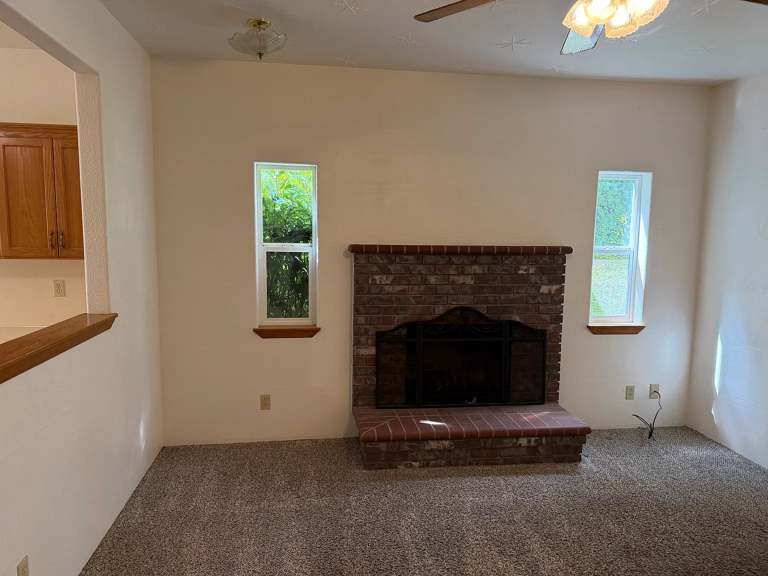 3 bed, 1441 sqft, $2,250 — Photo 3