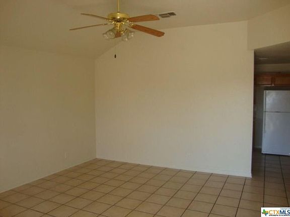 2nd image of 4607-B Skyflower Ln