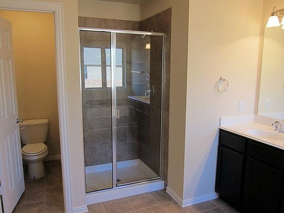 5th image of 2663 Costa Mesa Dr