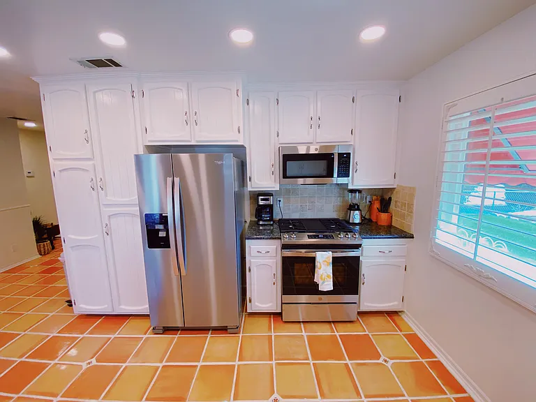 6817 Warren Vista Ave — Photo 5