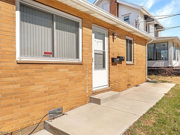 3rd image of 37 & 39 W Woodsdale Ave