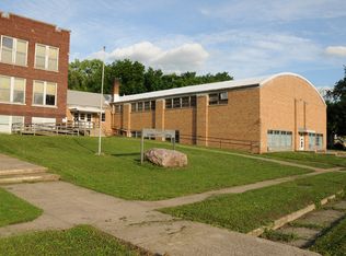 410 2nd St, Pisgah, IA 51564